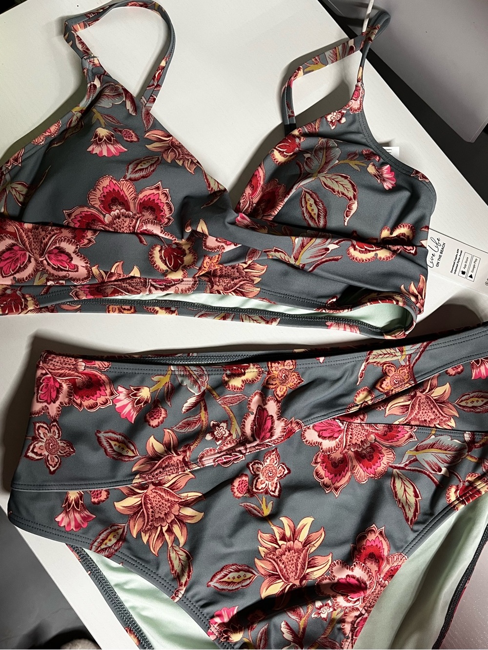 Cupshe Bikini